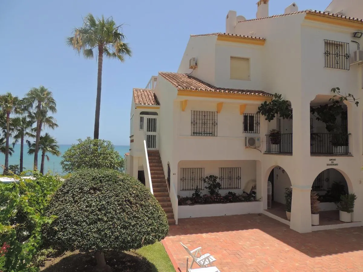Las Gaviotas Beach - Playa - Sea Front - Frente Al Mar Apartment Benalmadena
